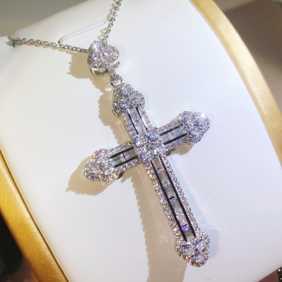 Sterling silver diamond cross - Picture 6 of 10